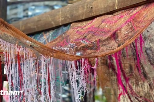 Họa sỹ Thu Trần: Ước vọng tái sinh cùng 'Xống chụ xon xao'