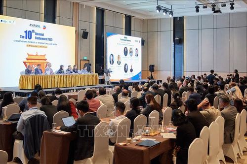 Khẳng định vai trò tích cực của châu Á trong phát triển luật pháp quốc tế