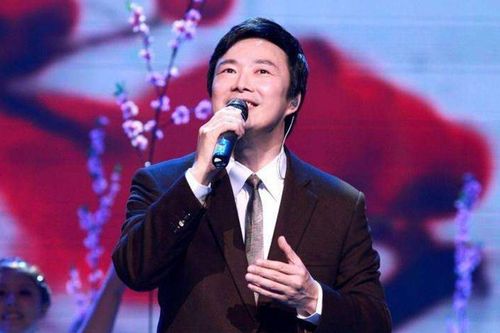 Nam ca sĩ gạo cội giải nghệ sau khi ba mẹ ruột qua đời, quyết tâm không lấy vợ hết phần đời còn lại