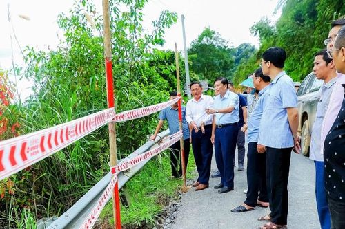 Tái thiết cuộc sống cho người dân vùng lũ Nghệ An