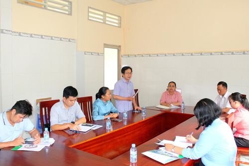 Tăng cường phối hợp tuyên truyền với các xã Bình Ninh, Lương Hòa Lạc, Chợ Gạo