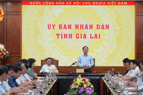 Kịp thời gỡ khó, thúc đẩy thu hút đầu tư vào các khu, cụm công nghiệp