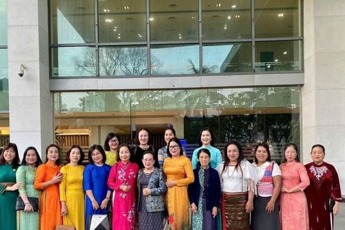Người phụ nữ Churu yêu văn hóa truyền thống, hết lòng với công tác hội