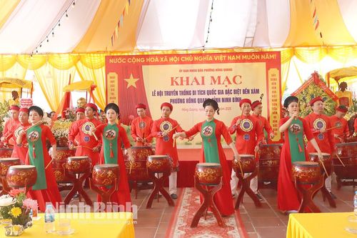 Khai mạc Lễ hội Đền Xám năm 2025