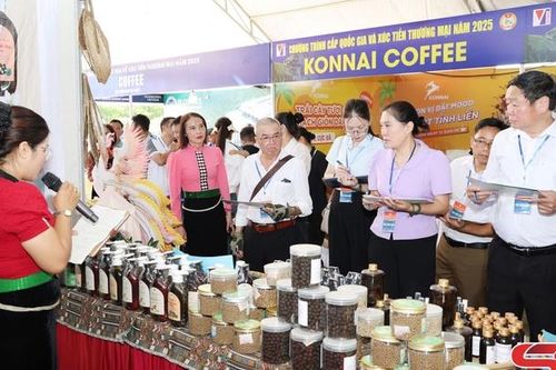 Hội thi trưng bày 'Gian hàng đẹp'