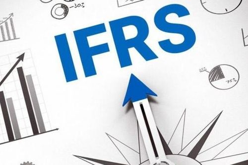 Áp dụng IFRS hỗ trợ mục tiêu nâng hạng thị trường chứng khoán Việt Nam