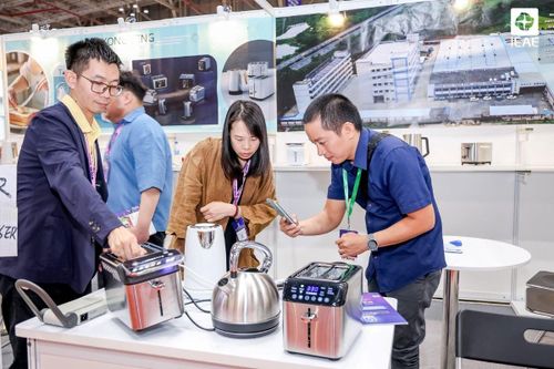 IEAE 2025: 'Bữa tiệc công nghệ' đón đầu kỷ nguyên Smart Home Việt