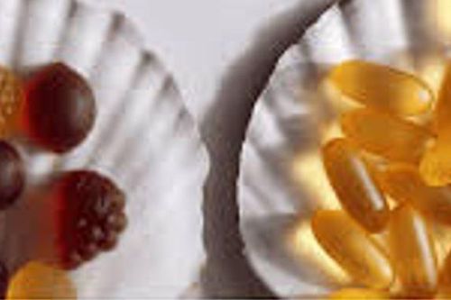 Kẹo dẻo vitamin so với viên uống: Loại thực phẩm bổ sung nào hấp thụ tốt hơn?
