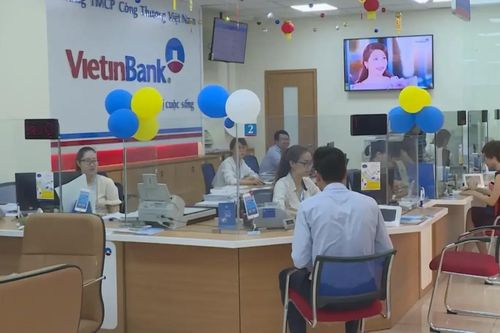 NHNN: Cơ cấu nợ, miễn giảm lãi vay cho dân vùng lũ