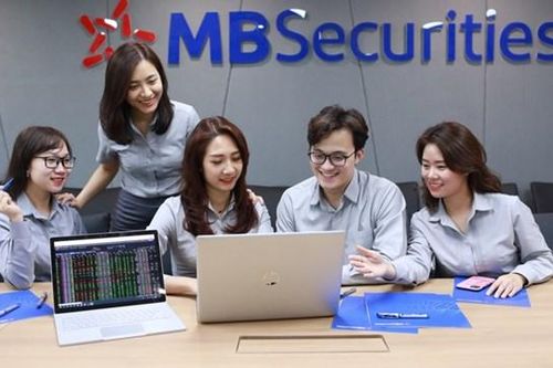 Chứng khoán MB (MBS) thực hiện kế hoạch tăng vốn ba giai đoạn lên gần 6.700 tỷ đồng