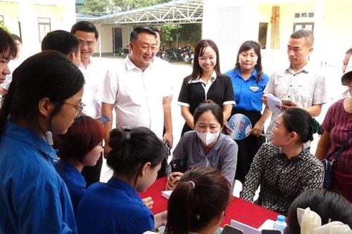 Sôi nổi ngày hội toàn dân học tập số và chuyển đổi số quốc gia xã Bình Minh
