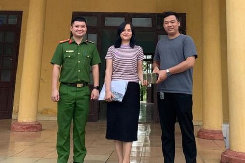 Người đàn ông ở Ninh Bình bất ngờ nhận hơn 1 tỷ đồng từ tài khoản lạ