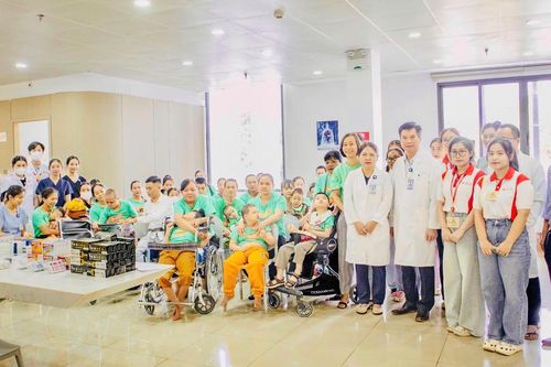 Chương trình khám, chữa bệnh và chăm sóc răng miệng cho trẻ bại não: Lan tỏa yêu thương, tiếp thêm niềm tin