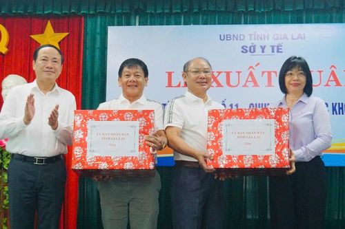 Gia Lai xuất quân hỗ trợ y tế các tỉnh bị thiệt hại nặng do bão số 11