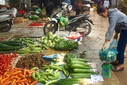Sau bão Matmo: Giá cả hàng hóa, thực phẩm tại Thái Nguyên cơ bản ổn định