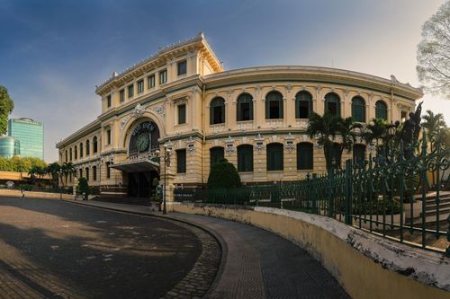 Tại sao Bưu điện Trung tâm TP.HCM chưa được xếp hạng di tích?