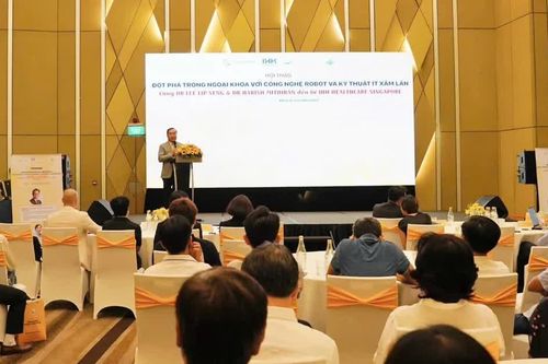 Công nghệ phẫu thuật robot: bước tiến hợp tác y khoa vì sức khỏe người dân