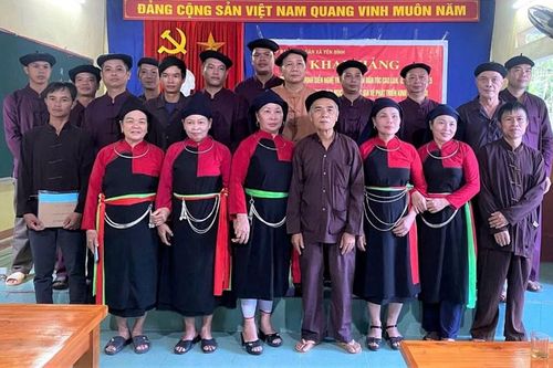 Người Cao Lan ở Yên Bình giữ bản sắc văn hóa truyền thống
