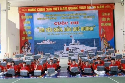 Ươm mầm tình yêu biển, đảo cho thế hệ trẻ Đặc khu Cô Tô