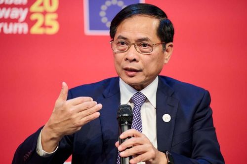 Việt Nam kiên định mục tiêu giữ vững hòa bình, ổn định và tạo điều kiện thuận lợi cho phát triển đất nước