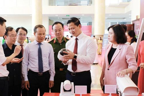 Bắc Ninh: 'Chuyển đổi số - nhanh hơn, hiệu quả hơn, gần dân hơn'