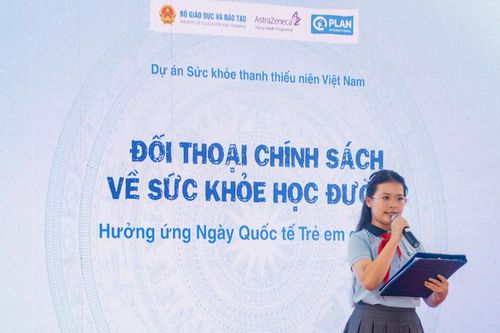 Trao quyền trẻ em gái trong việc chăm sóc sức khỏe bản thân