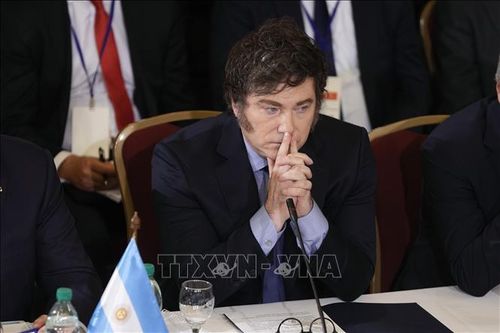 Mỹ bơm 20 tỷ USD để cứu nền kinh tế Argentina