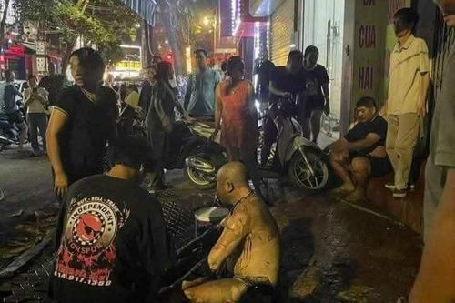 Điều tra vụ chủ quán tạt xăng rồi châm lửa đốt bạn khiến 3 người bị bỏng