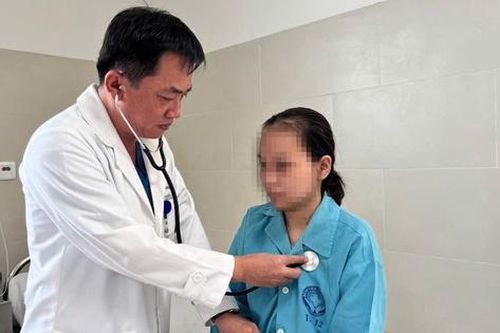 5 giờ chiến đấu giành sự sống cho cô gái 18 tuổi ở Đà Nẵng