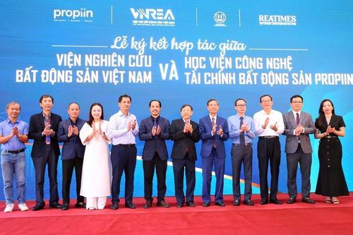 Mini MBA Bất động sản: Bước chuyển từ tư duy đào tạo manh mún sang tư duy chiến lược
