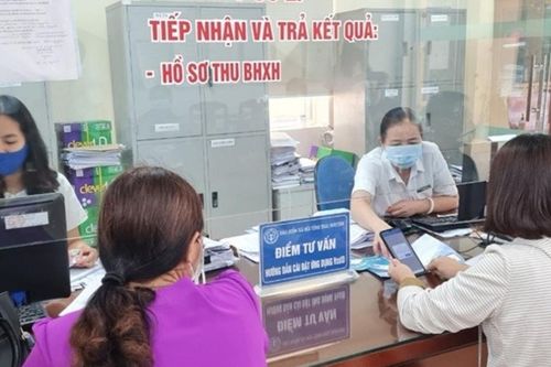 Doanh nghiệp gặp khó khăn sẽ được tạm dừng đóng vào quỹ hưu trí và tử tuất
