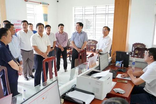 Bí thư Tỉnh ủy An Giang Nguyễn Tiến Hải kiểm tra, khảo sát tại xã Tân Thạnh