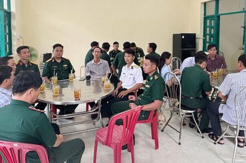 Đồn Biên phòng Tiên Hải ra mắt mô hình 'Bữa sáng Biên phòng - Thắm tình quân dân'