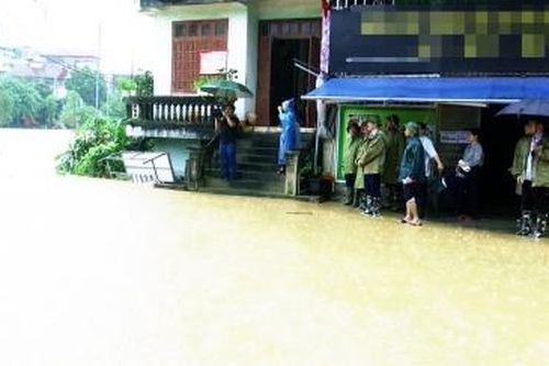 Mưa lũ vẫn hoành hành sau hoàn lưu bão số 11.mp4