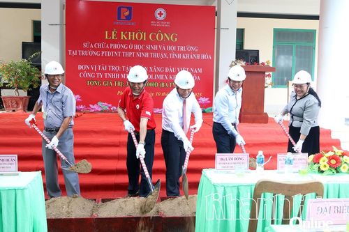 Khởi công sửa chữa hội trường và phòng ở cho học sinh Trường Phổ thông Dân tộc nội trú THPT Ninh Thuận