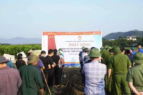 Xã Xuân Ái phát động phong trào khôi phục sản xuất sau thiên tai