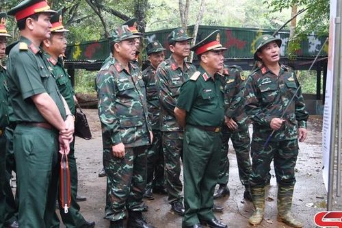 Lực lượng vũ trang 'Trung thành, tự lực, đoàn kết, anh dũng, chiến thắng'