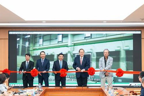 'Siêu cảng' logistics thông minh của Bầu Hiển chính thức kích hoạt kho hàng không kéo dài