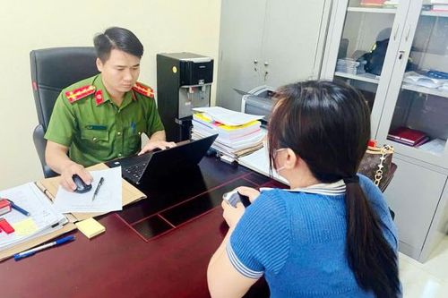 Công an phường hỗ trợ người dân thu hồi 1 tỷ đồng chuyển nhầm