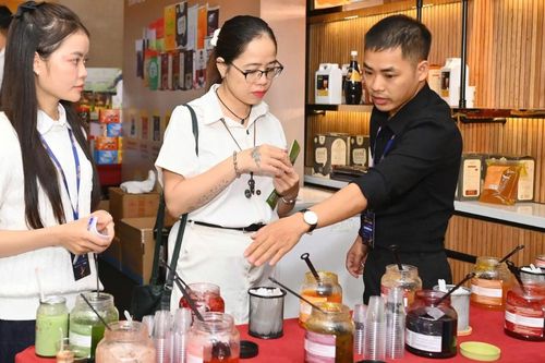 Thị trường F&B Việt Nam 2025 bước vào giai đoạn thanh lọc