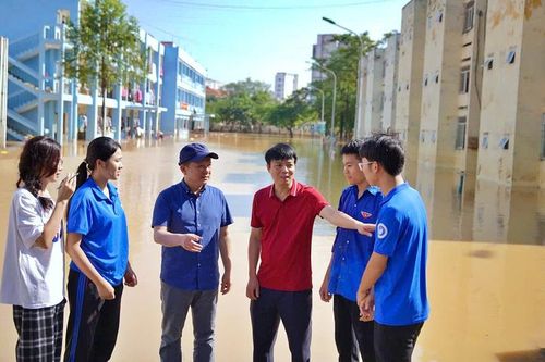 Trường Đại học Sư phạm Thái Nguyên thông tin về an toàn cho sinh viên bị ngập lụt