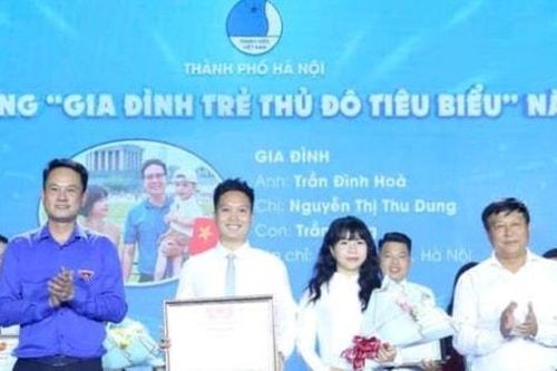 Hà Nội tuyên dương 20 gia đình trẻ Thủ đô tiêu biểu
