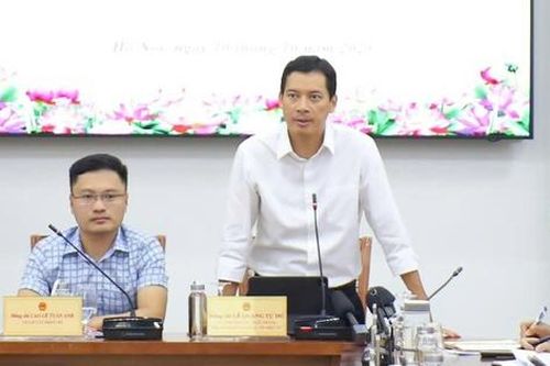 Xử lý phim ngắn 'tổng tài', 'tiểu tam' trên các nền tảng mạng xã hội như thế nào?
