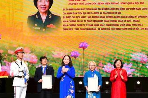 PGS.TS Nguyễn Kim Nữ Hiếu được vinh danh 'Công dân Thủ đô ưu tú' năm 2025