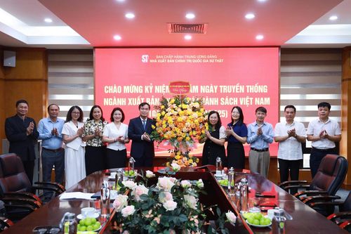 Ban Tuyên giáo và Dân vận Trung ương chúc mừng Ngày truyền thống ngành xuất bản
