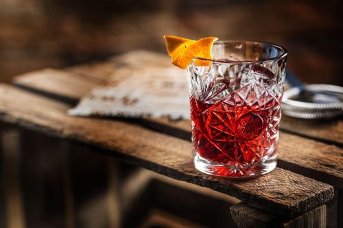 'Công dụng' ít người biết của rượu gin