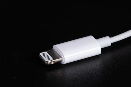 3 cách tận dụng cáp Lightning cũ giúp giảm rác công nghệ