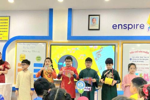 Cô giáo trẻ tâm huyết luôn đi đầu trong các phong trào