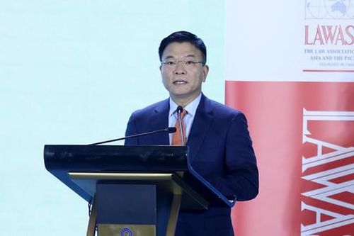 Chung tay giải quyết các vấn đề pháp lý toàn cầu, thúc đẩy một thế giới công bằng, thượng tôn pháp luật