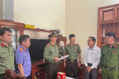 Khởi tố đối tượng tuyên truyền chống Nhà nước